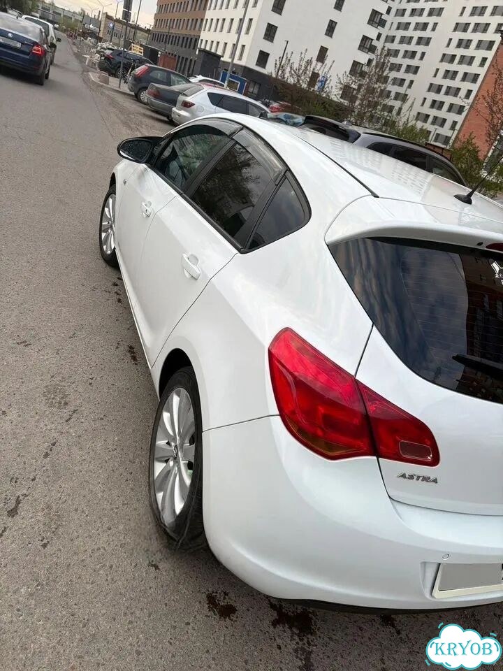 Opel Astra 1.6 MT, 2012, 220 000 км фото 7