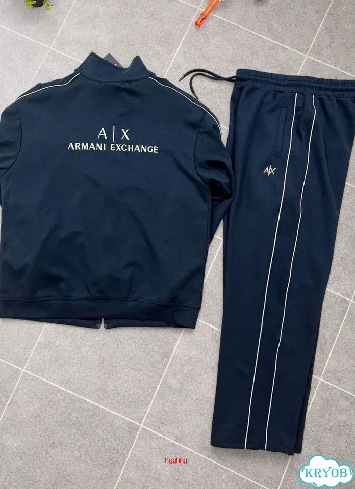 Спортивный костюм Armani фото 1