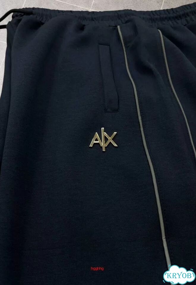 Спортивный костюм Armani фото 4
