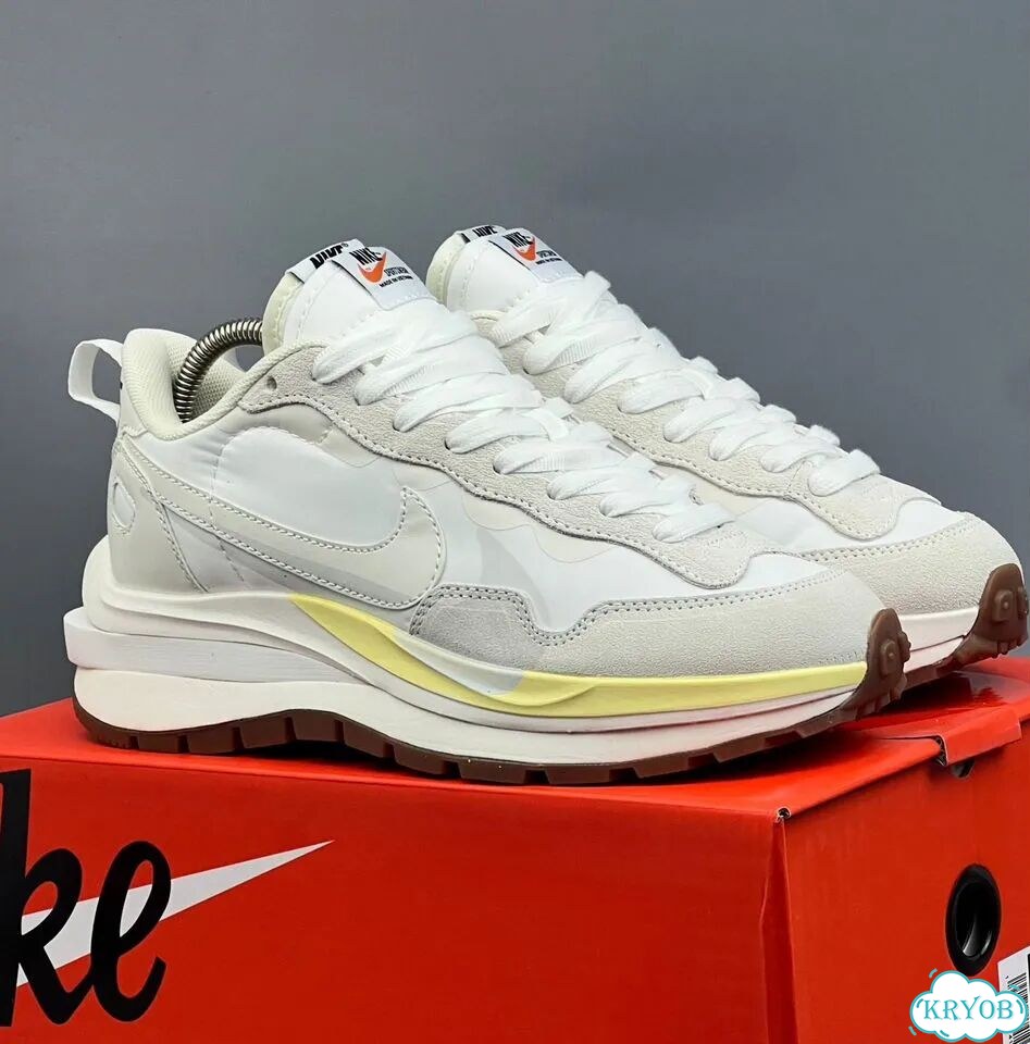 Кроссовки Nike Sacai x Vapor Waffle фото 1