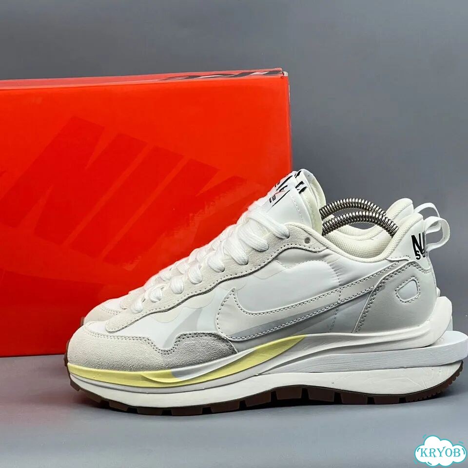 Кроссовки Nike Sacai x Vapor Waffle фото 5