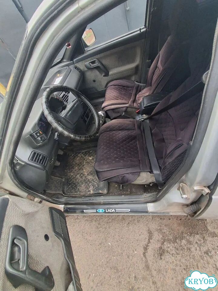 ВАЗ (LADA) 2112 1.5 MT, 2001, 400 000 км фото 3