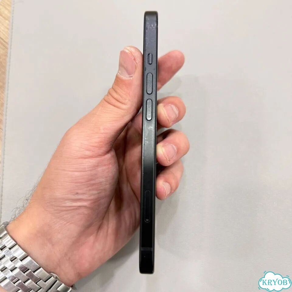 iPhone 15, 128 ГБ, SIM + eSIM фото 5