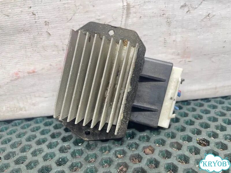 Реостат печки Toyota Allion NZT240 1NZ-FE 2005 фото 2