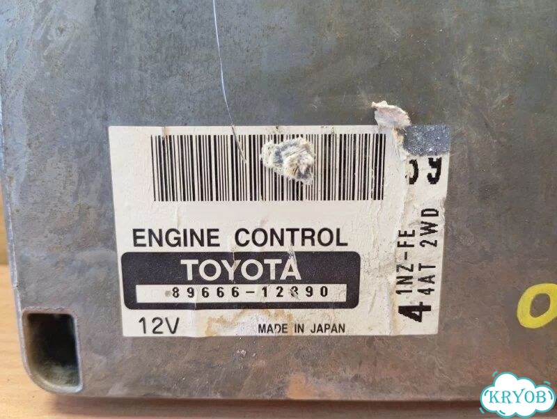 Блок управления двс toyota corolla runx NZE121 фото 3