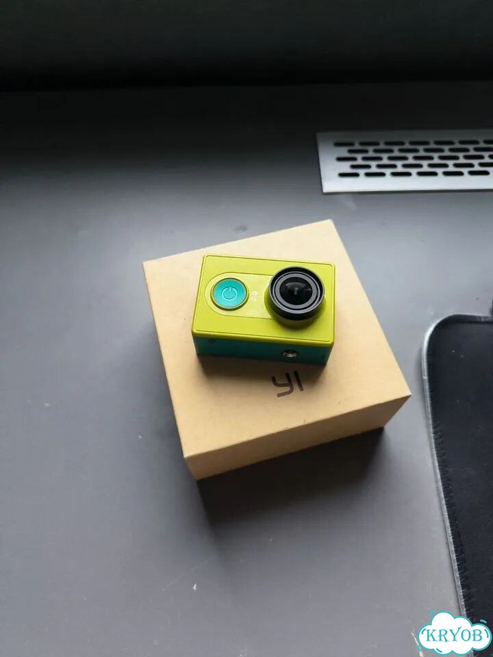 Экшн-камера Xiaomi YI Action Camera Travel Edition фото 4
