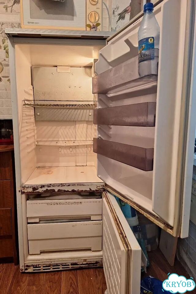 Холодильник бу фото 2