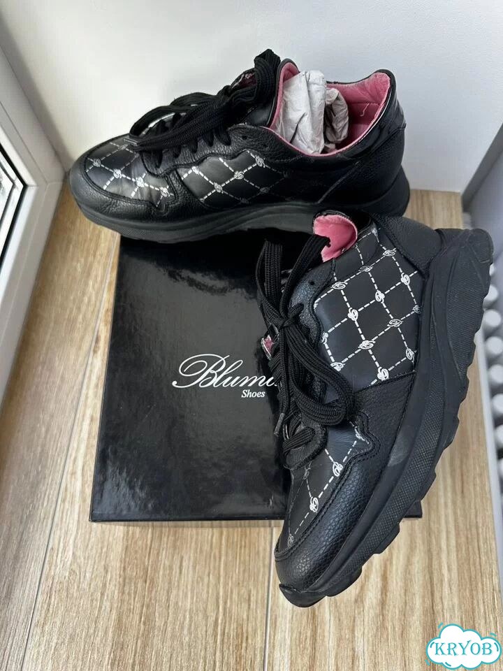 Кроссовки женские Blumarine 38р фото 1