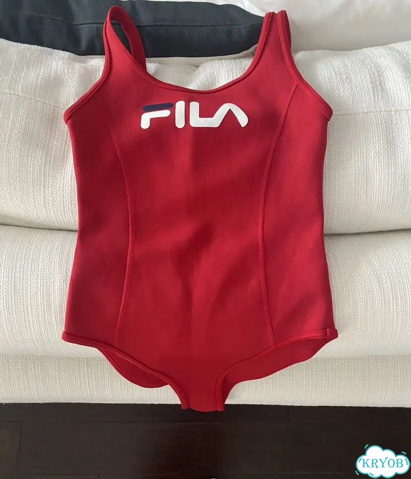 Купальник Fila на рост до 135. Сотояние отличное фото 1