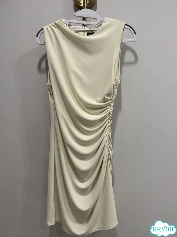 Платье zara со сборкой фото 2