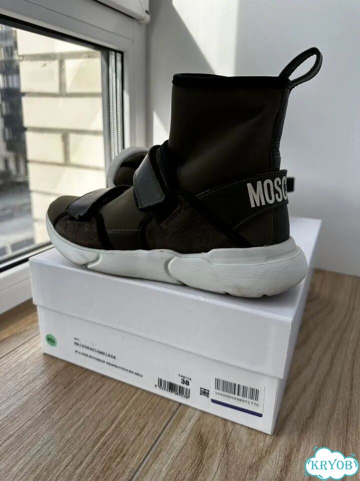 Ботинки moschino зеленые 38р фото 1