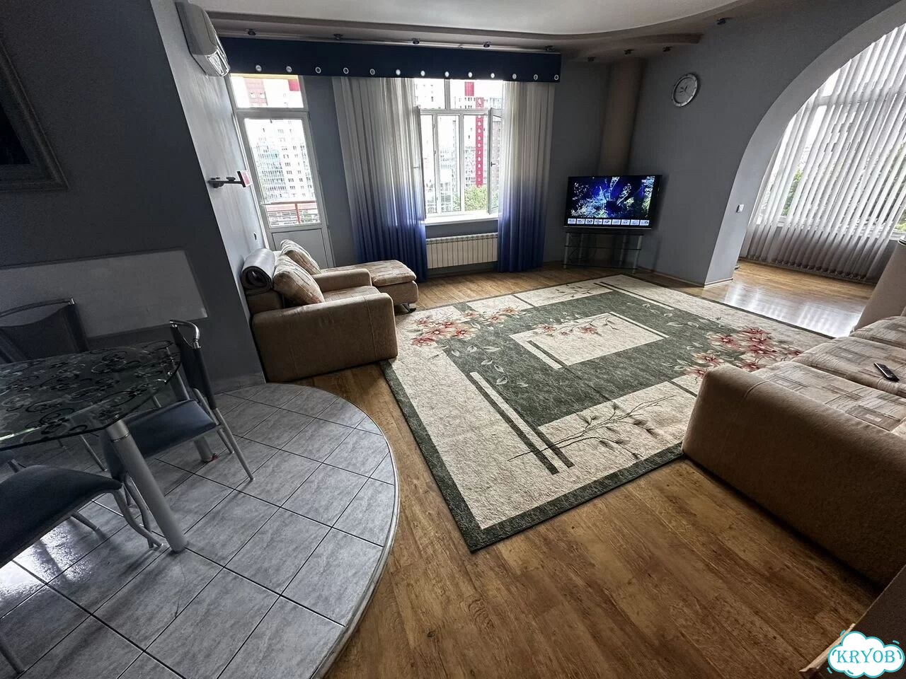 3-к. квартира, 110 м², 4/8 эт. фото 1