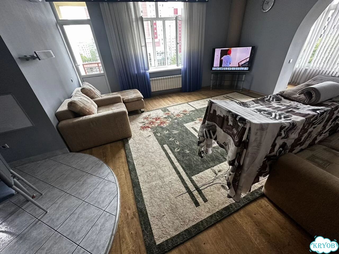 3-к. квартира, 110 м², 4/8 эт. фото 2
