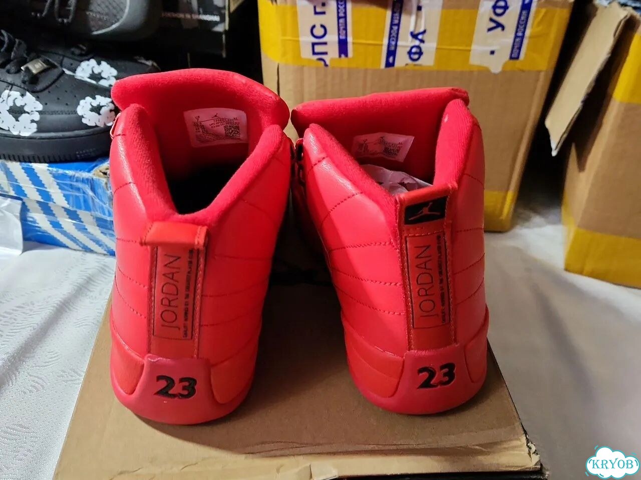 Кроссовки jordan 12 retro фото 4