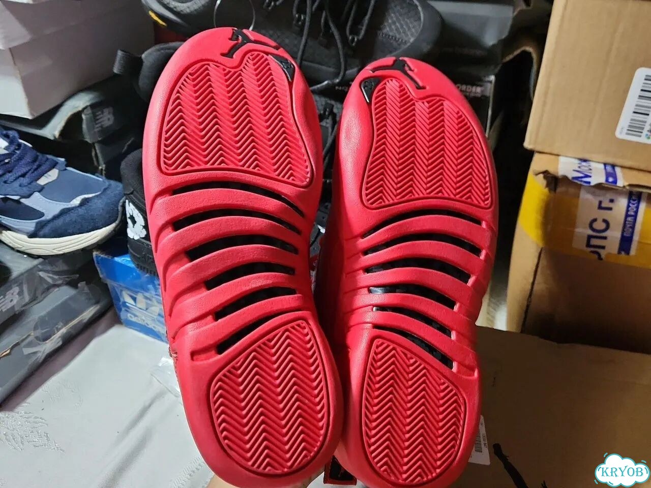 Кроссовки jordan 12 retro фото 6