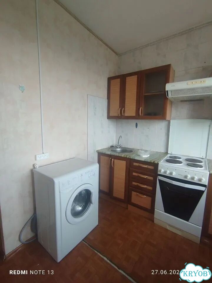 1-к. квартира, 33 м², 9/9 эт. фото 1