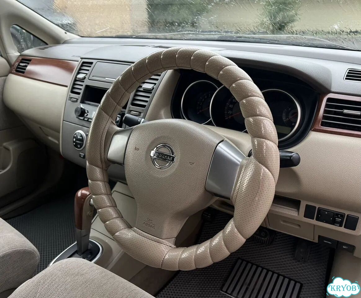 Nissan Tiida Latio 1.5 AT, 2004, 182 000 км фото 19