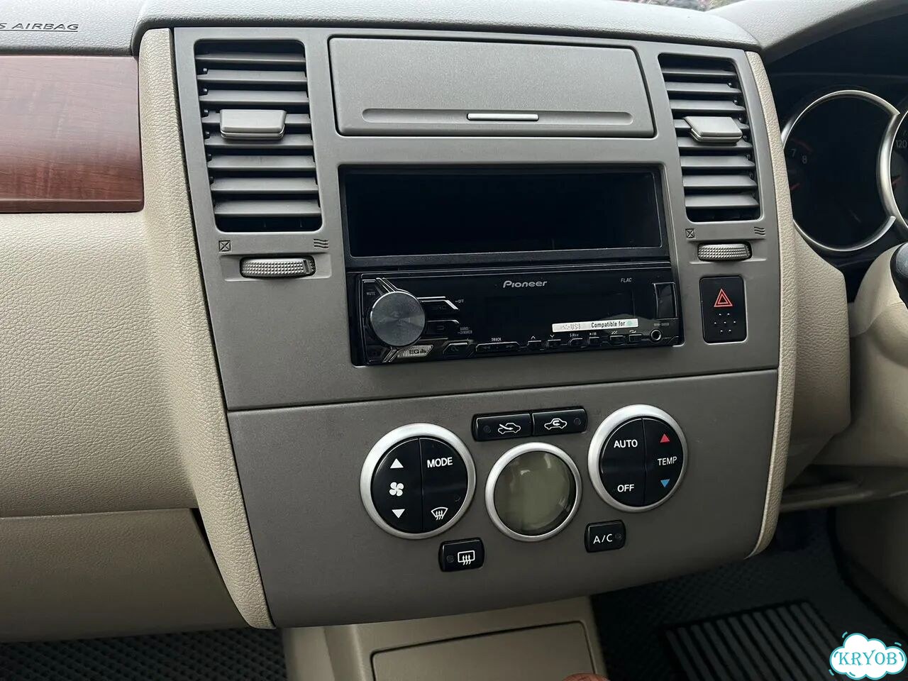 Nissan Tiida Latio 1.5 AT, 2004, 182 000 км фото 36