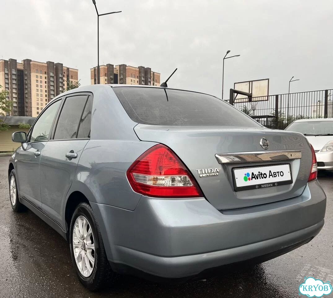 Nissan Tiida Latio 1.5 AT, 2004, 182 000 км фото 5