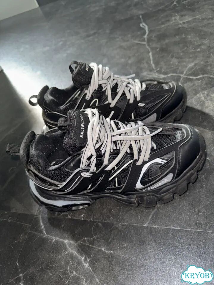Balenciaga track 1 LED black white фото 2