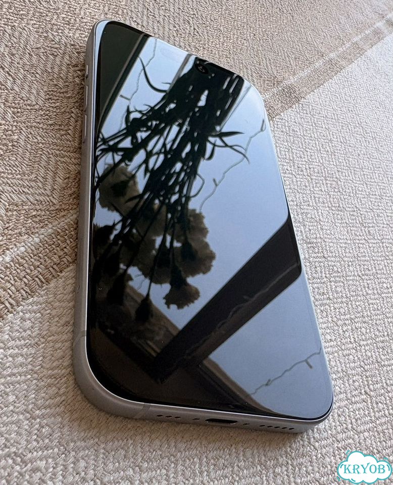 iPhone 15, 128 ГБ, SIM + eSIM фото 5