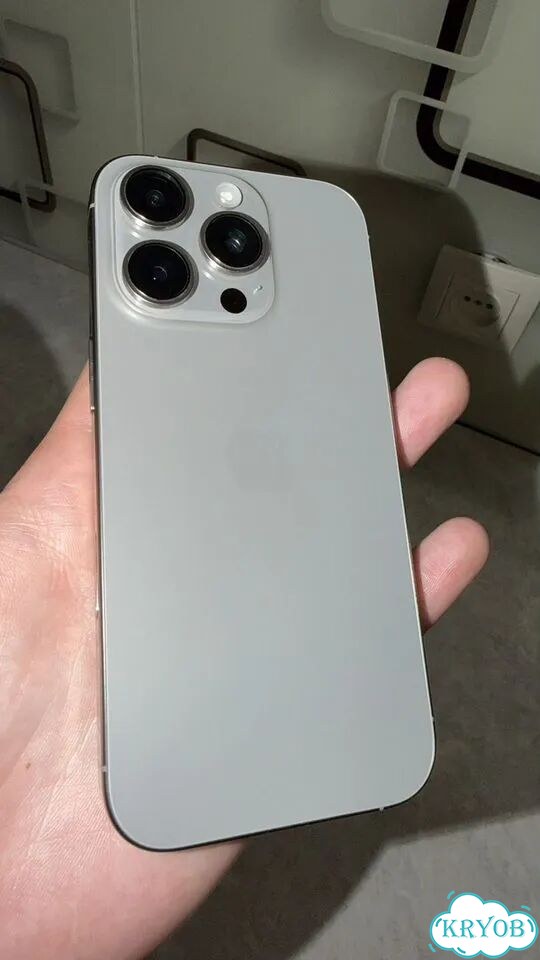 iPhone 16 Pro, 256 ГБ, SIM + eSIM фото 1