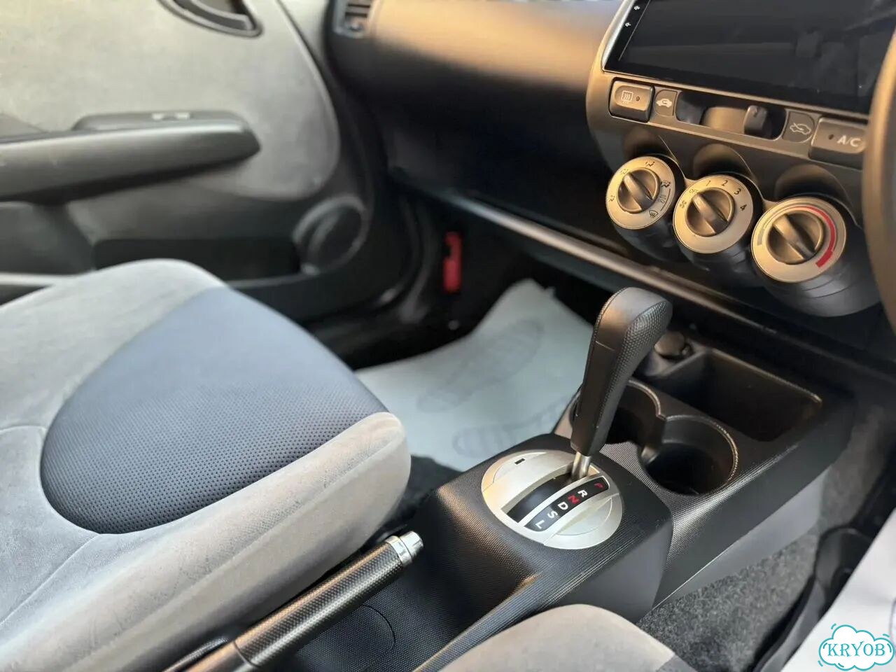 Honda Fit 1.3 CVT, 2004, 281 000 км фото 24