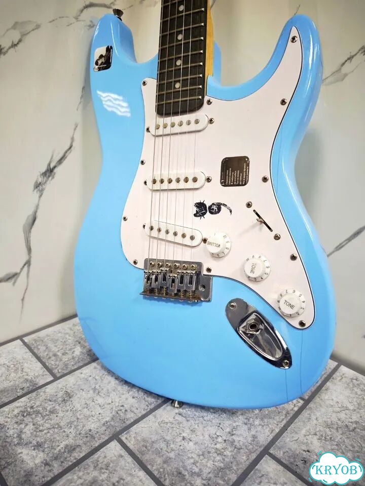 Активная электрогитара Rockstar Stratocaster 6 фото 2