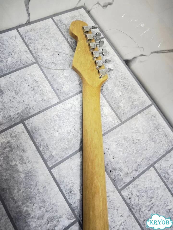 Активная электрогитара Rockstar Stratocaster 6 фото 4