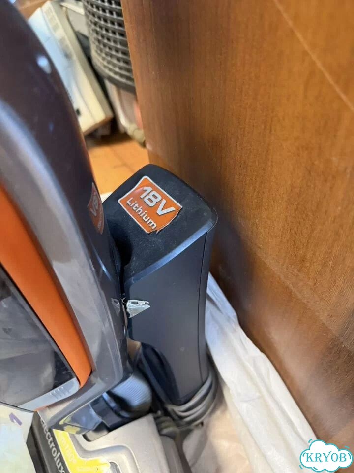 Пылесос аккумуляторный ergorapido electrolux фото 2