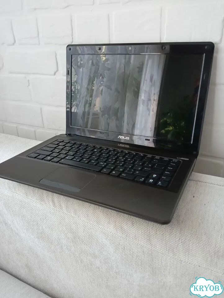 Ноутбук Asus X42J фото 1