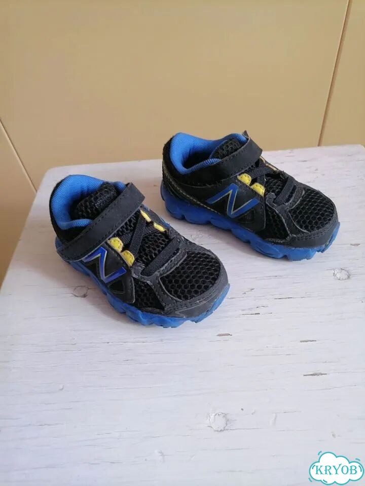 Кроссовки New Balance, детские фото 1