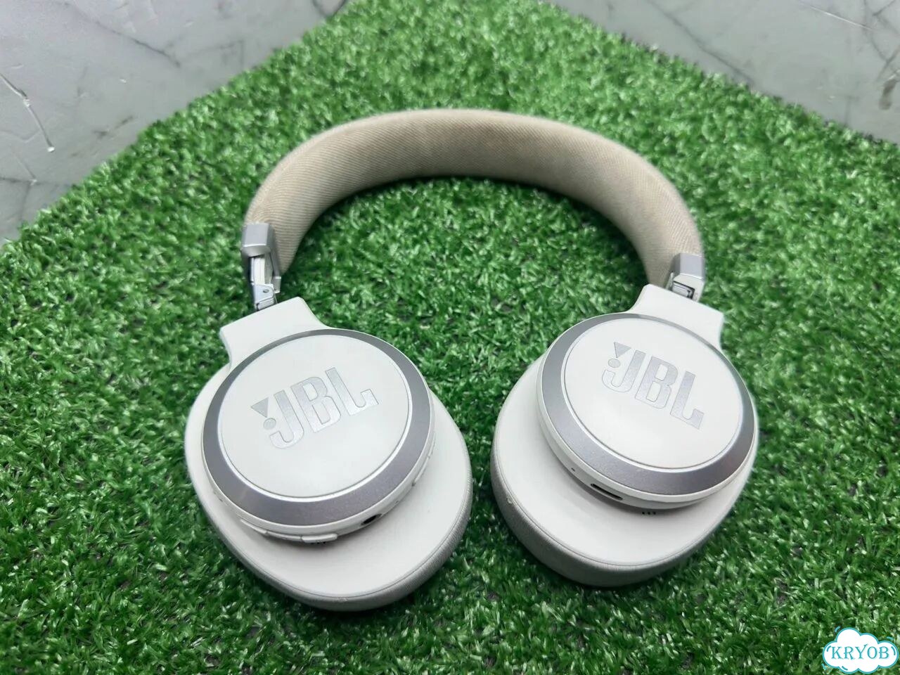 Наушники jbl live 770nc фото 3