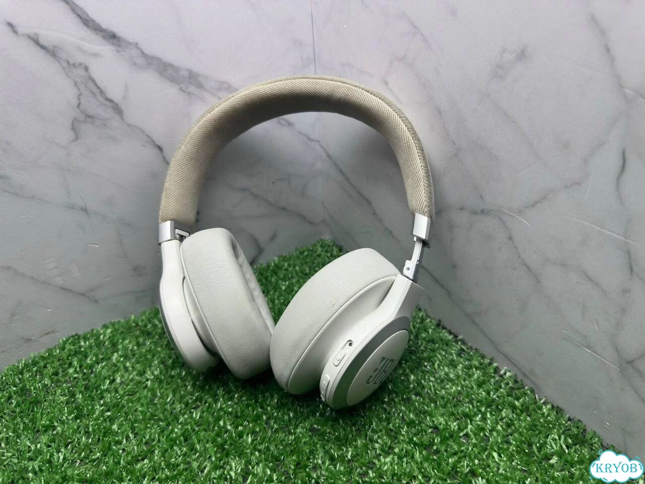 Наушники jbl live 770nc фото 5