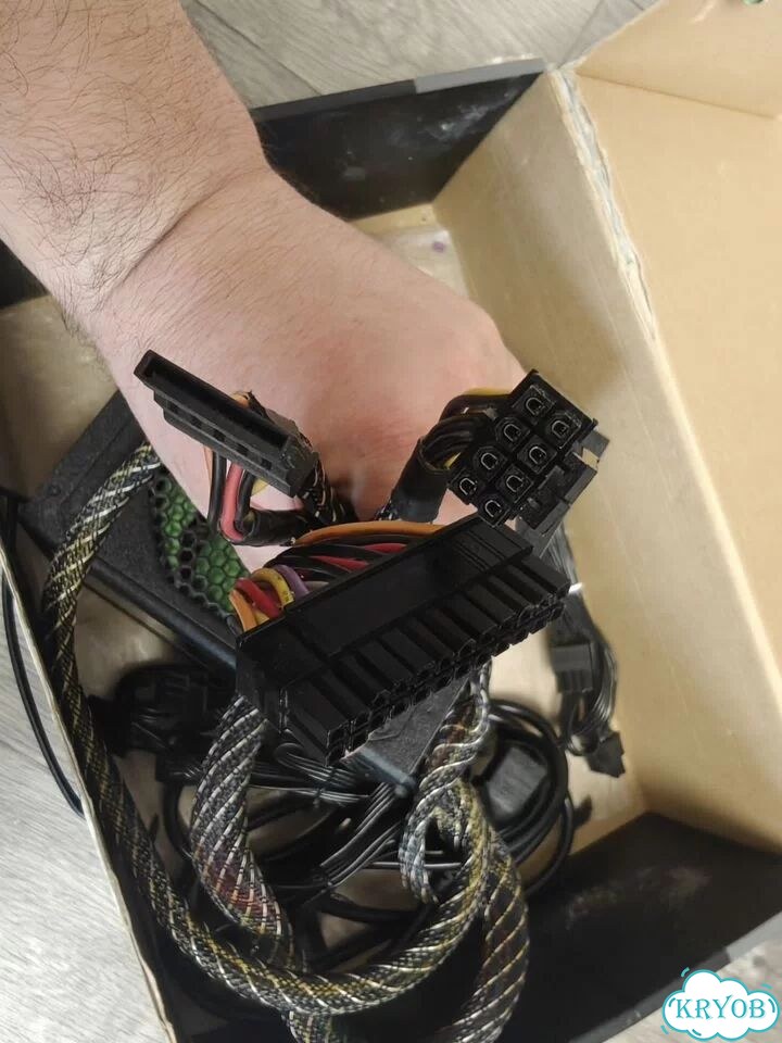 Блок питания для пк 1000w Gamemax фото 10