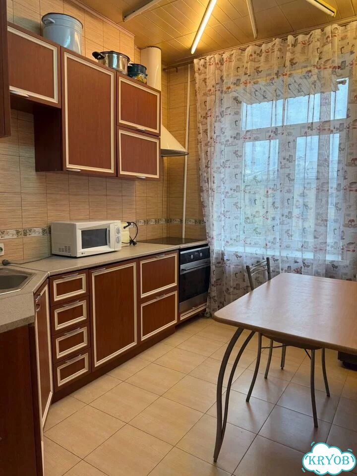 3-к. квартира, 87 м², 4/4 эт. фото 1