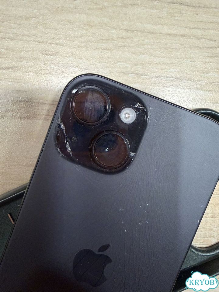 iPhone 15, 128 ГБ, 1 SIM фото 3
