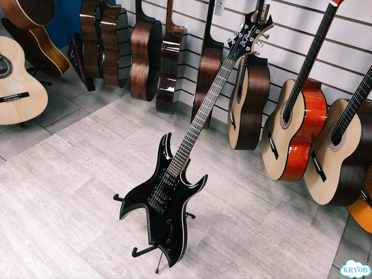 Электрогитара BC Rich Special edition фото 2