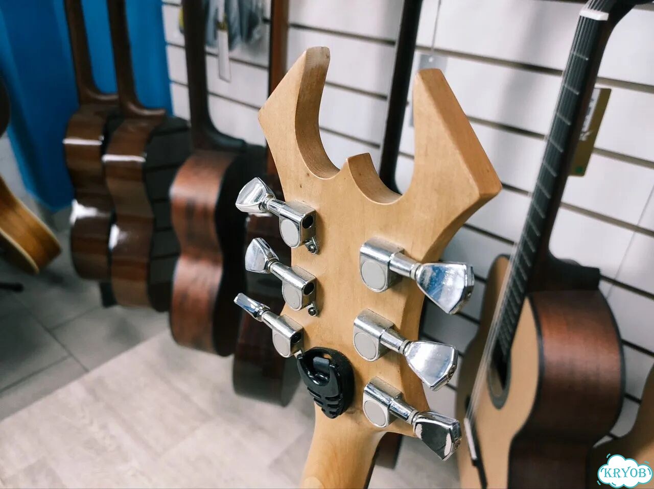 Электрогитара BC Rich Special edition фото 6