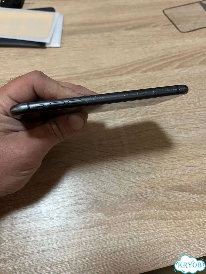 iPhone 11, 128 ГБ, SIM + eSIM фото 2