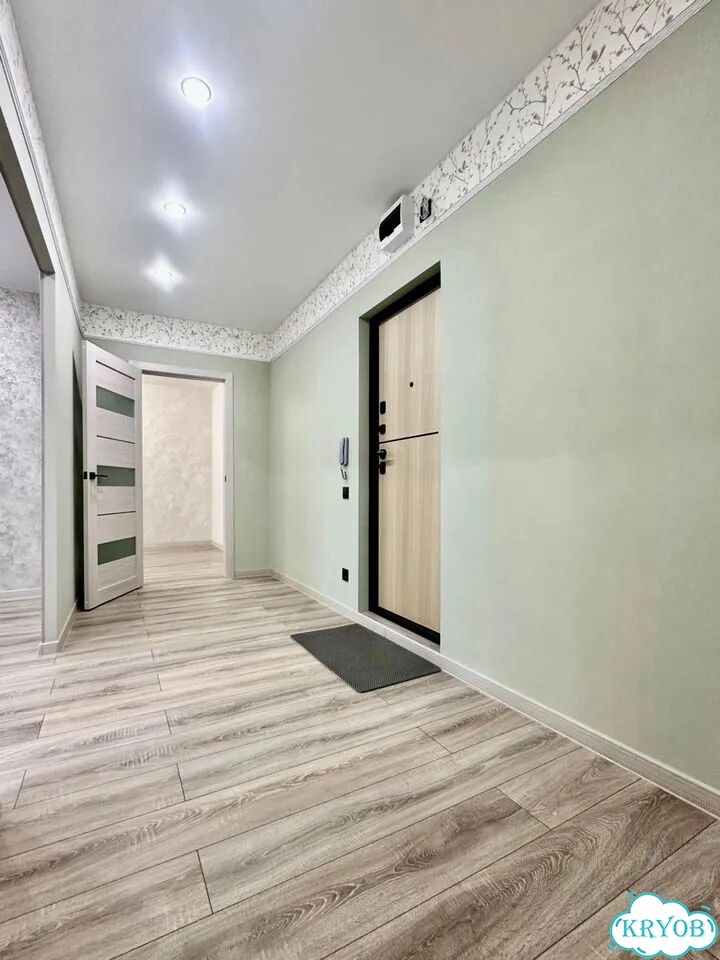 2-к. квартира, 53 м², 7/9 эт. фото 2