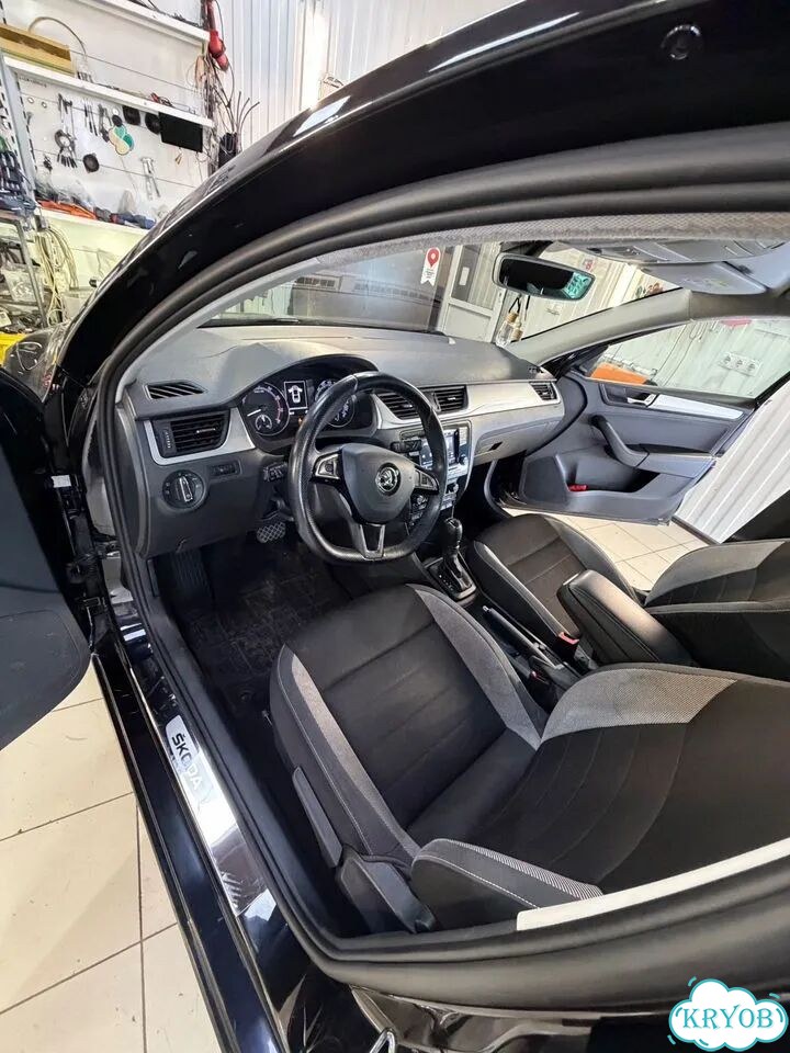 Skoda Rapid 1.6 AT, 2019, 44 000 км фото 7