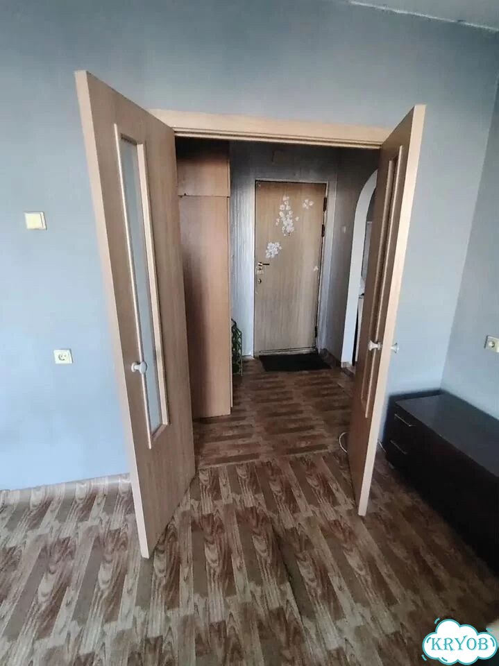 1-к. квартира, 42 м², 8/10 эт. фото 1