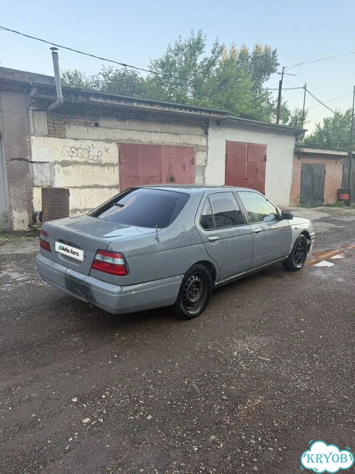 Nissan Bluebird 1.8 AT, 2001, 200 000 км фото 6