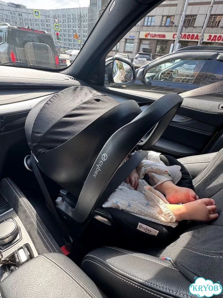 Автолюлька cybex cloud q с базой isofix фото 7