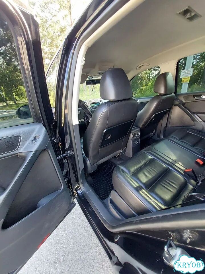 Volkswagen Tiguan 2.0 AT, 2010, 244 956 км фото 11
