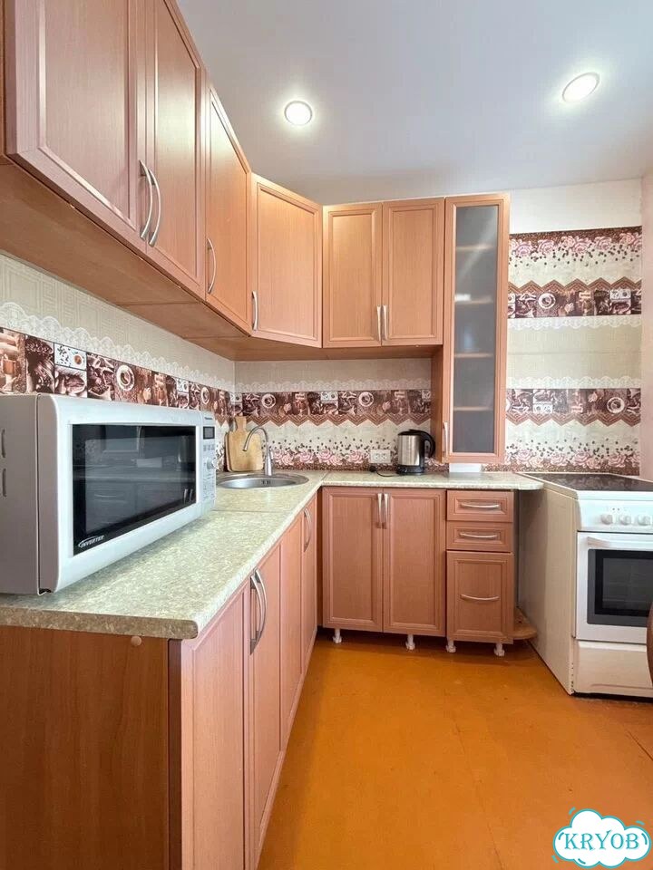 2-к. квартира, 47 м², 3/5 эт. фото 2