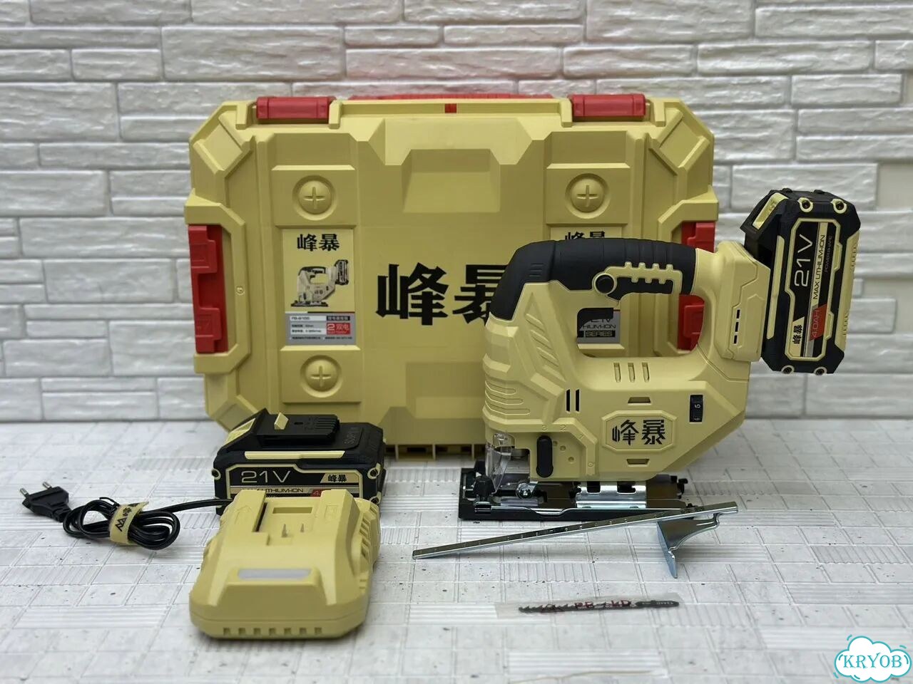 Аккумуляторный бесщеточный лобзик Feng Bao FB 8155 фото 1