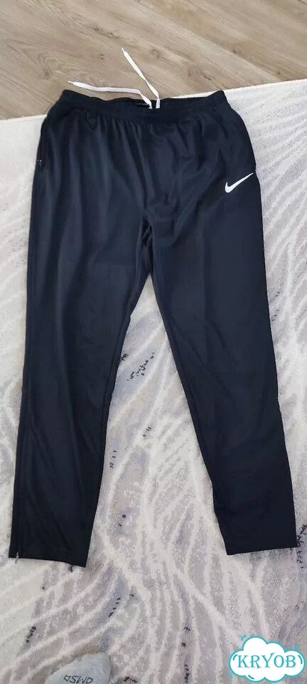 Спортивные штаны nike мужские фото 1