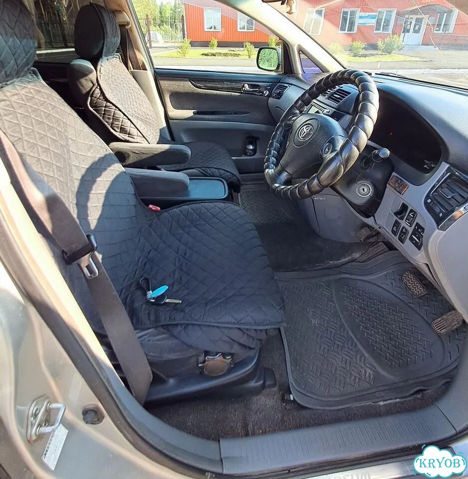 Toyota Ipsum 2.4 AT, 2002, битый, 295 069 км фото 12